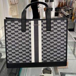 Michael Kors Structured tote